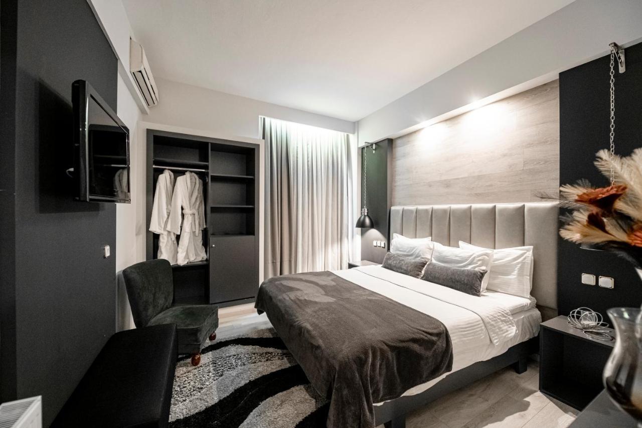 Lingos Hotel Florina Luaran gambar