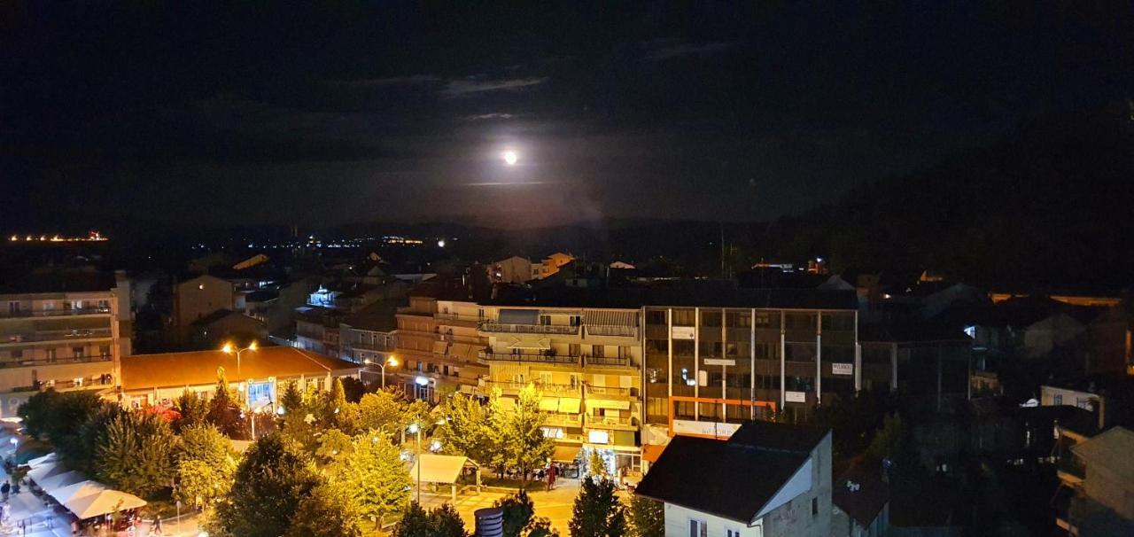 Lingos Hotel Florina Luaran gambar