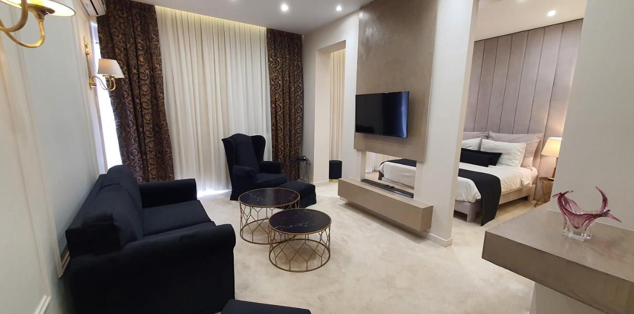 Lingos Hotel Florina Luaran gambar