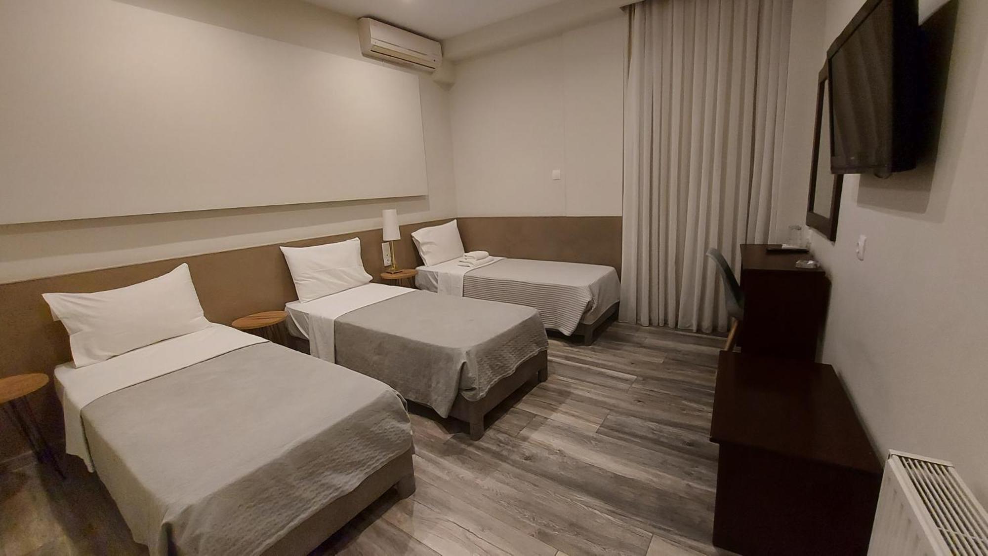 Lingos Hotel Florina Luaran gambar