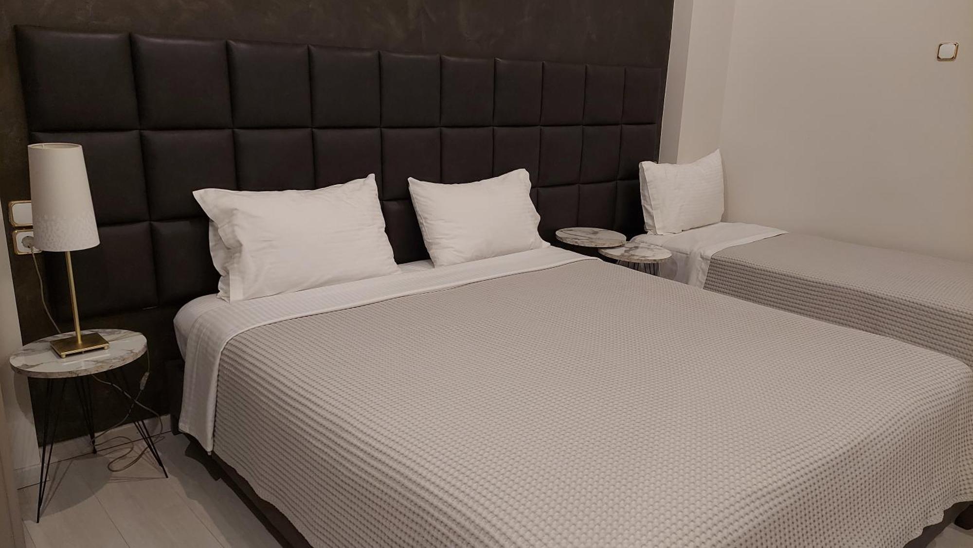 Lingos Hotel Florina Luaran gambar